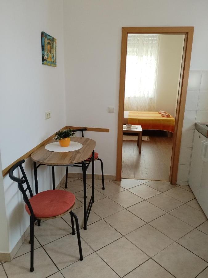 Apartamento Apartman Zabica Rijeka Exterior foto